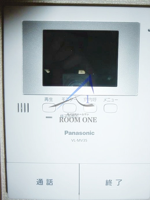 セキュリティ　モニター付きインターホンです。