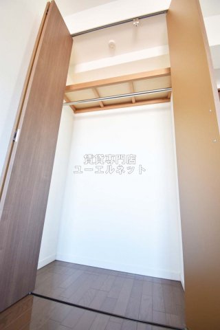 収納　クローゼット付きでお部屋もスッキリ♪