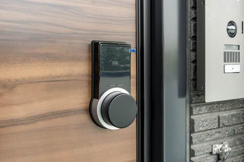 玄関　グラモロック