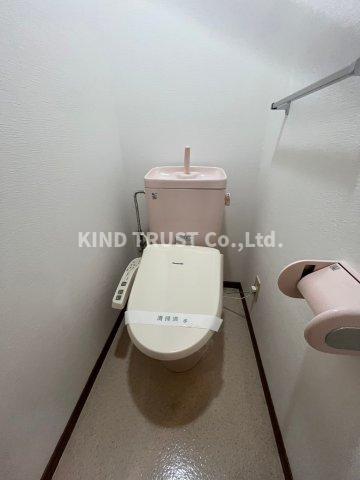 トイレ　清潔感のあるトイレです