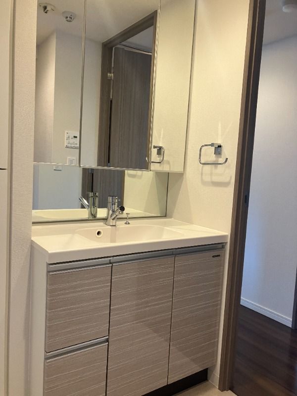 洗面設備　参考写真