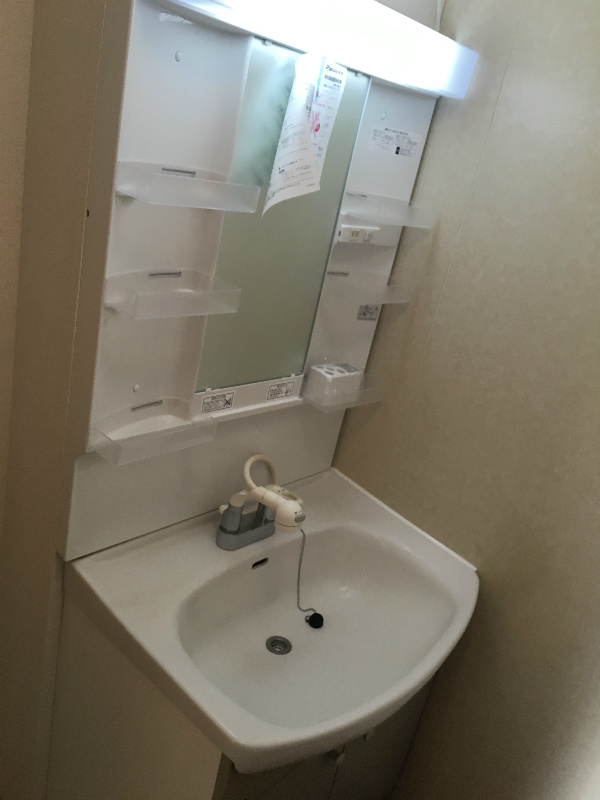 洗面設備　シャンプードレッサー