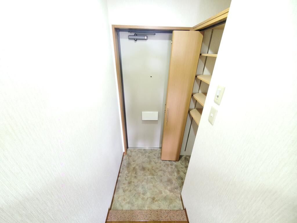 アビコOSKの玄関写真