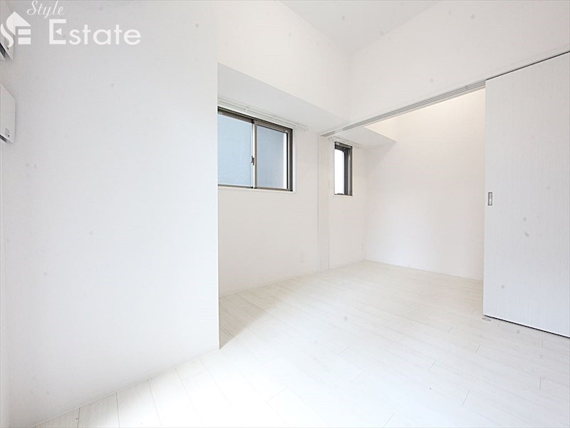 居室・リビング　内装