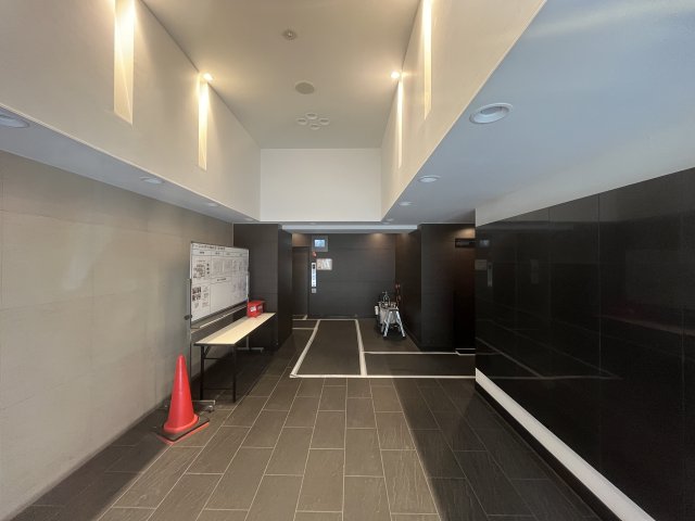 ロビー　ドゥーエなんば南　ロビー