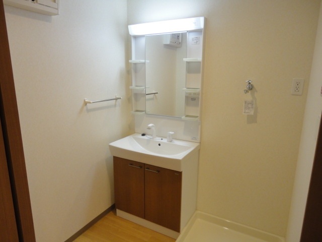 洗面設備　洗髪洗面化粧台