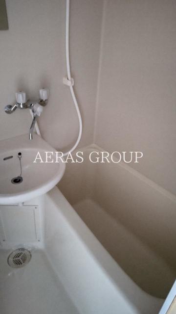 バス・シャワールーム　別部屋同タイプ