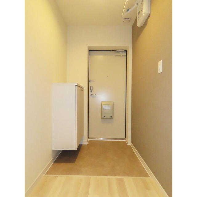 玄関　シューズボックス