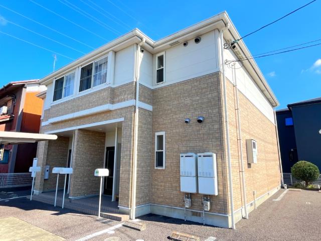 建物外観　外観写真（昼）