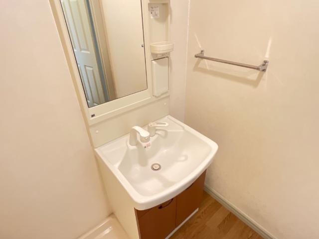 洗面設備　洗髪洗面化粧台