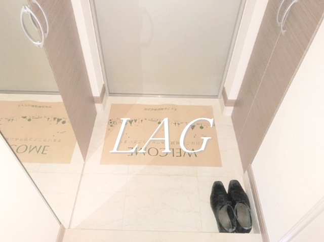 玄関　玄関です。