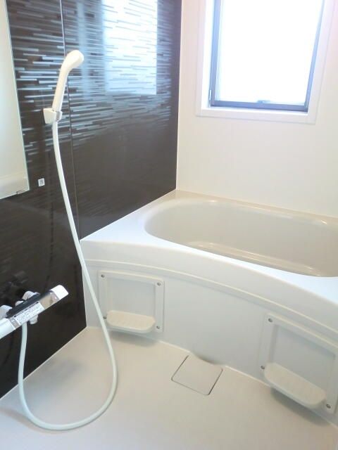 バス・シャワールーム　★お問い合わせはタウンハウジングまで★