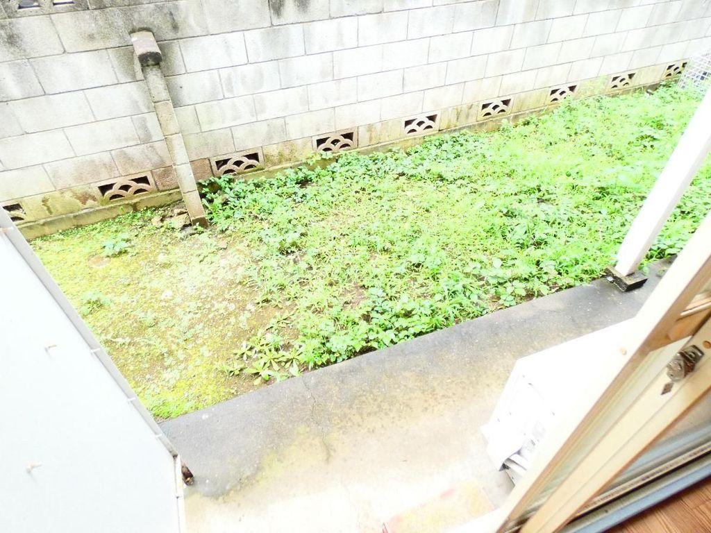 バルコニー　テラス