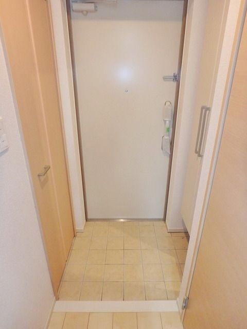 玄関　★玄関・姿見付きシューズボックス・クローゼット★