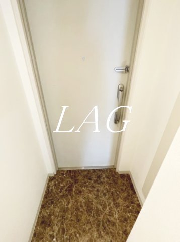 玄関　玄関です。（同仕様です。）