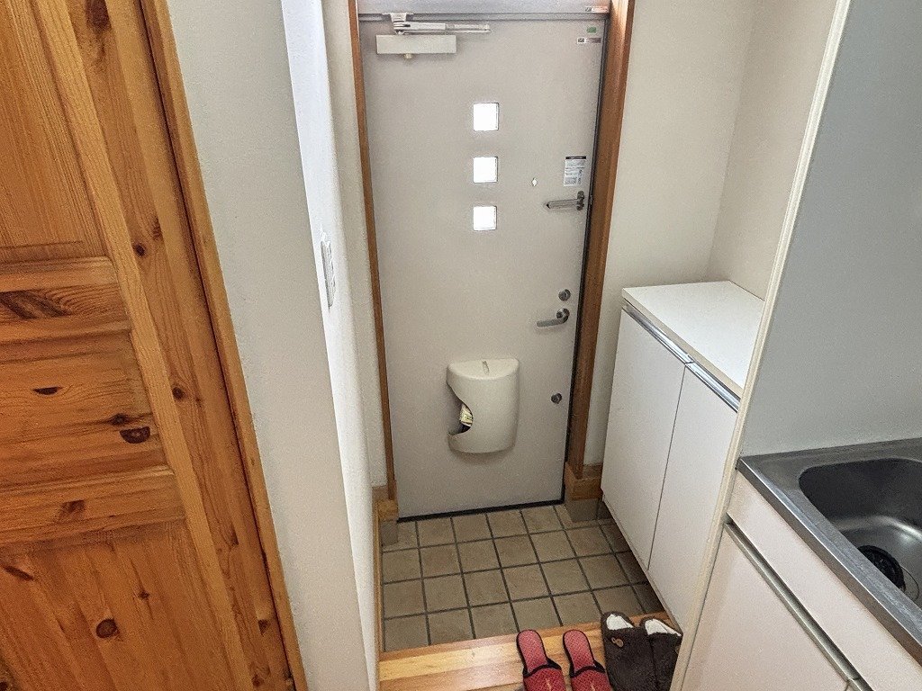 玄関　玄関　シューズＢＯＸ