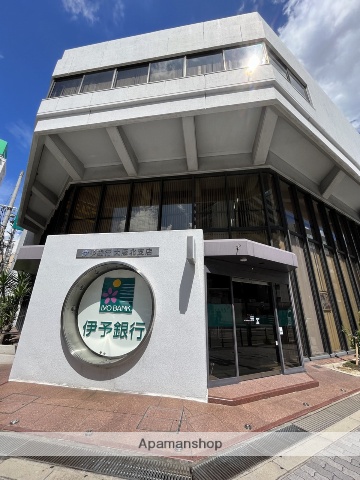 銀行　（株）伊予銀行／大阪北支店（銀行）まで236m