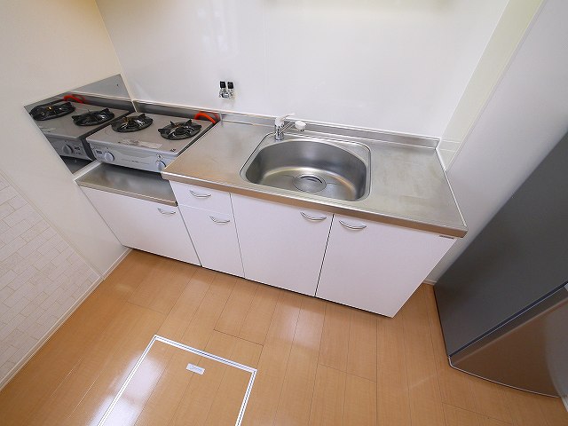 キッチン　広めのキッチンです