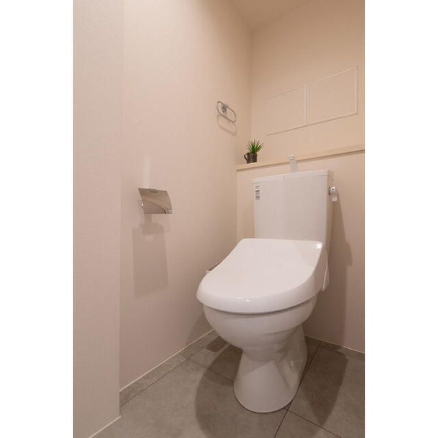 トイレ　写真は同タイプ住居です。