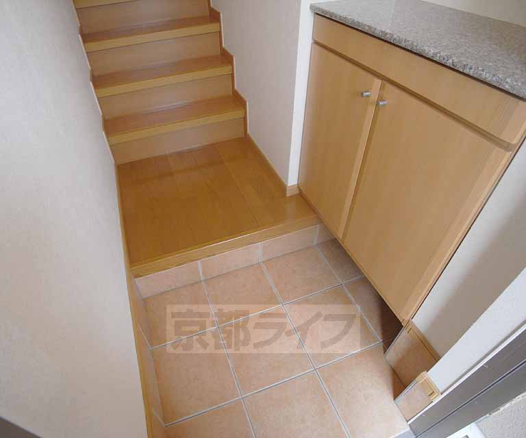 玄関　大きめのシューズボックスも完備！