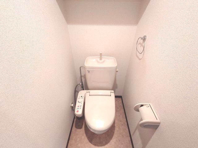 トイレ　コラール１番館(Good Home)