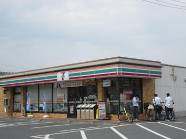 コンビニ　セブンイレブン倉敷連島町店（コンビニ）まで393m