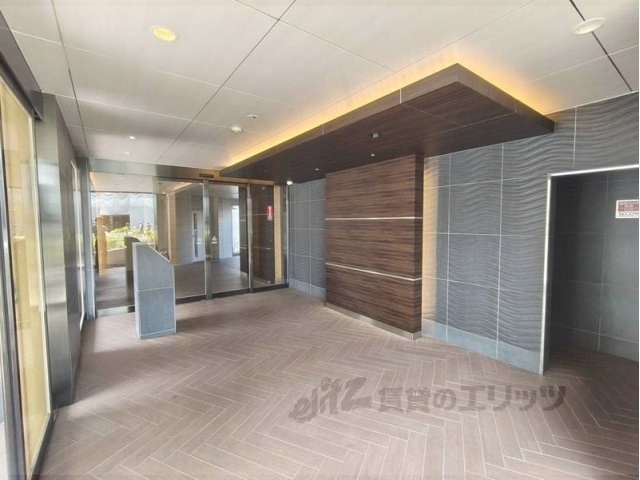 ロビー　ロビー