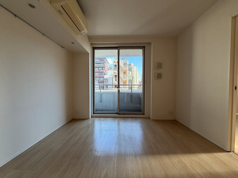 居室・リビング　※参考写真