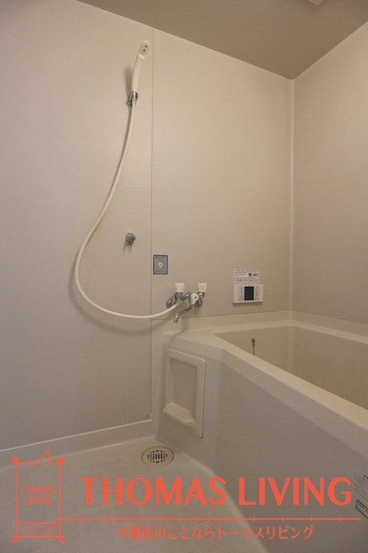 バス・シャワールーム　※写真を準備中のため、同物件の別室写真をご参照下さい。