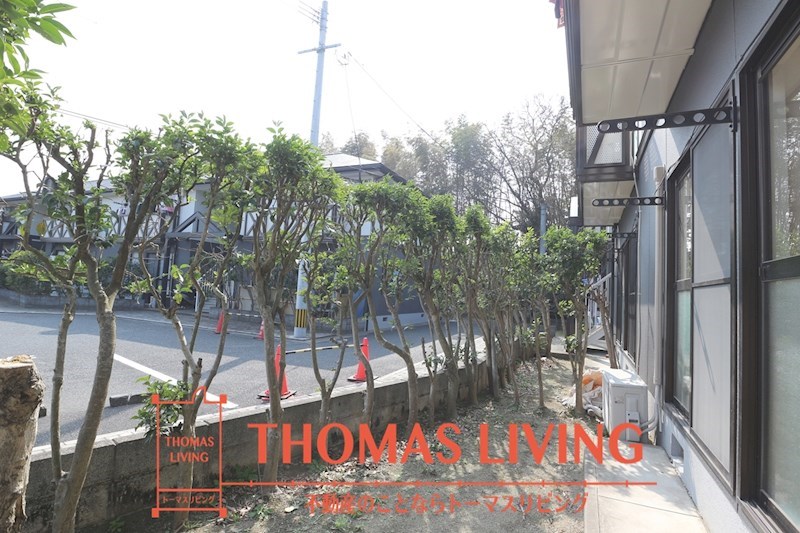 バルコニー　※写真を準備中のため、同物件の別室写真をご参照下さい。