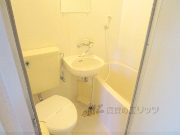 バス・シャワールーム　ユニットバス