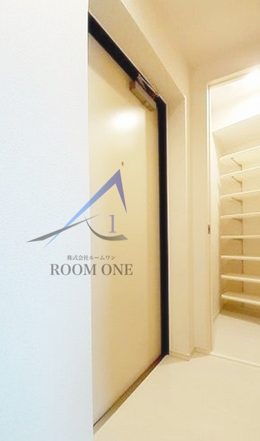 玄関　玄関です。