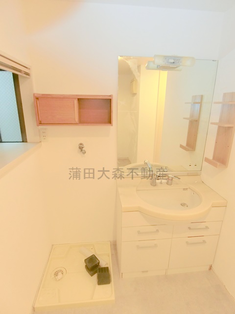 洗面設備　洗面脱衣所　独立洗面台　室内洗濯機置き場