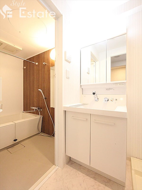 洗面設備　洗面所