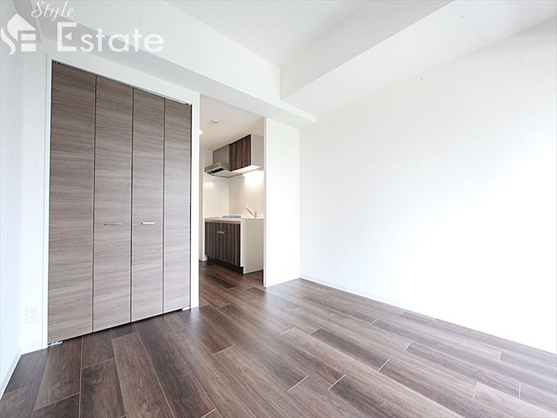 居室・リビング　内装