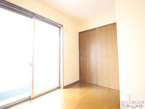 居室・リビング　洋室