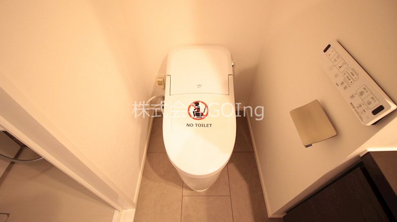 トイレ　※別部屋参考写真