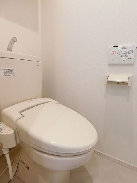 トイレ　※同施工会社物件（イメージ）