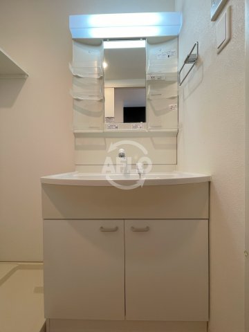 洗面設備　クローバー・グランデ昭和町　洗面台