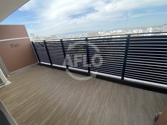 バルコニー　プレジオ弁天町　バルコニー