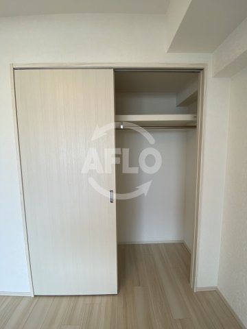 収納　プレジオ弁天町　収納