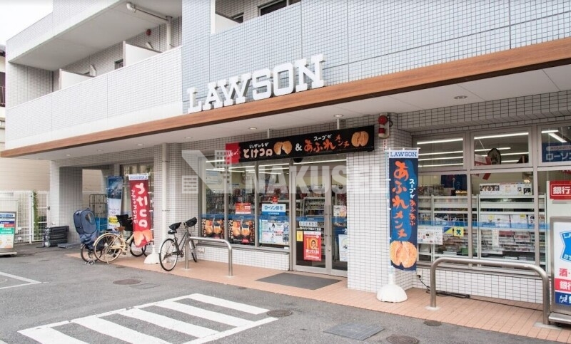 コンビニ　ローソン下馬3丁目店（コンビニ）まで365m