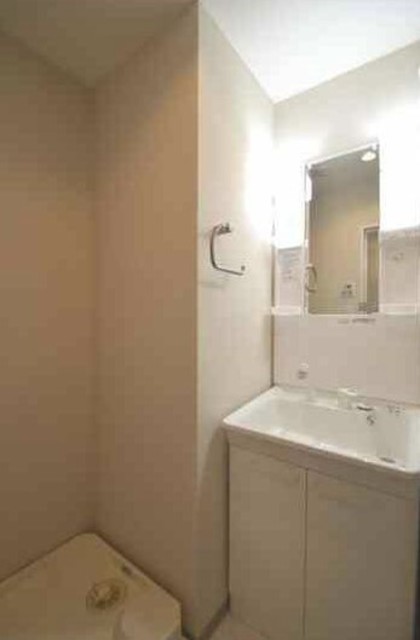 洗面設備　独立洗面台付き