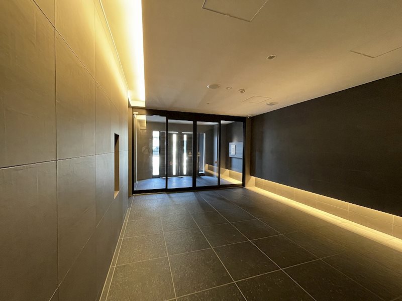 エントランス　★見学予約受付中★