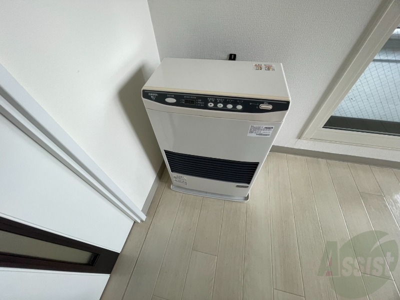 その他設備　灯油暖房です。札幌の寒い冬もこれで大丈夫！