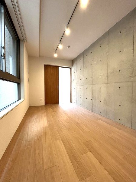 居室・リビング　室内写真は同タイプ別号室です