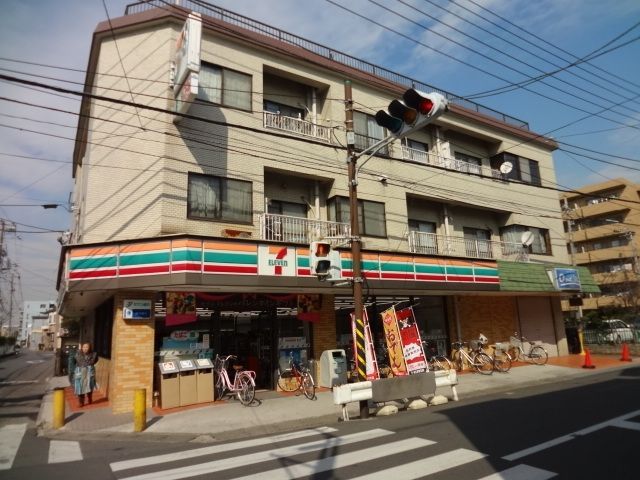 コンビニ　セブンイレブン（コンビニ）まで291m