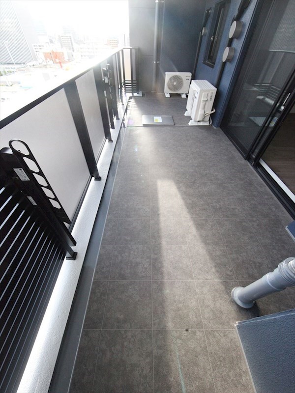 バルコニー　バルコニー