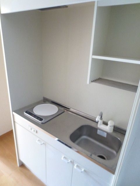 キッチン　★IHシステムキッチン１口付きです★