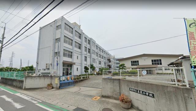 小学校　姫路市立妻鹿小学校（小学校）まで514m